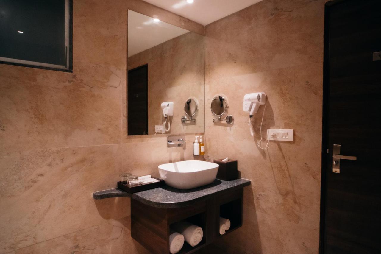 Playotel Premier Vijay Nagar Ιντόρ Εξωτερικό φωτογραφία