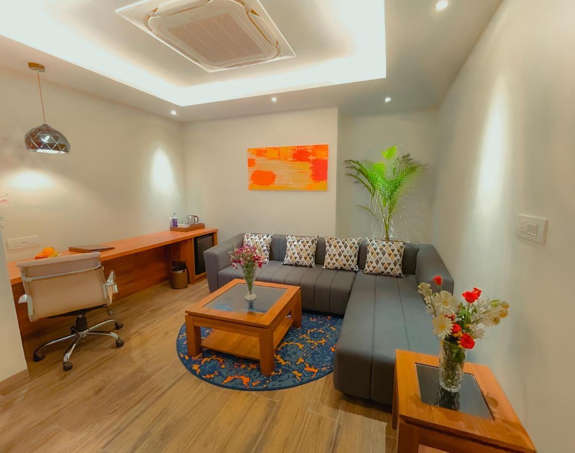 Playotel Premier Vijay Nagar Ιντόρ Εξωτερικό φωτογραφία