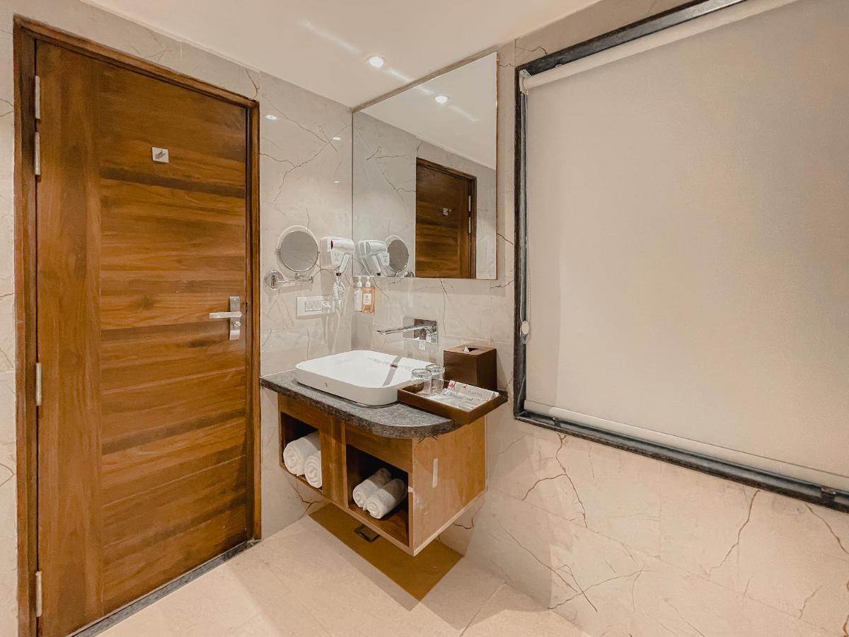 Playotel Premier Vijay Nagar Ιντόρ Εξωτερικό φωτογραφία