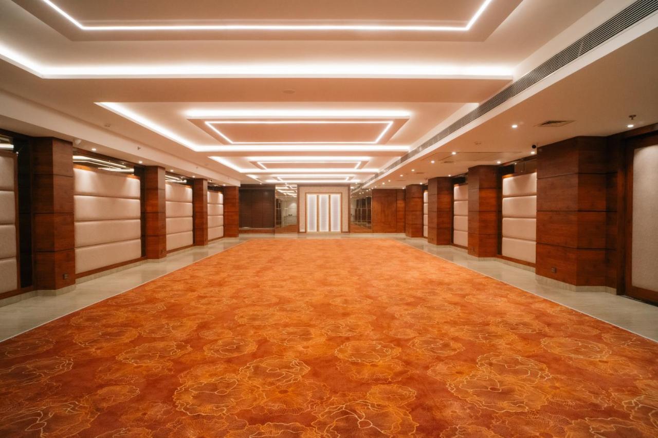 Playotel Premier Vijay Nagar Ιντόρ Εξωτερικό φωτογραφία